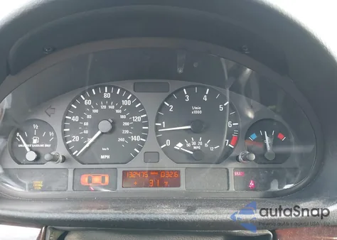 2005 BMW 325I from USA, damaged, VIN WBAEV33405KL64984